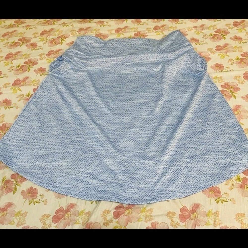 Travel skirt